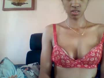Irasexy586 Chaturbate stream image from September 15, 2025