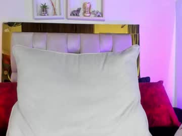 _Emily_R Chaturbate stream image from September 15, 2025