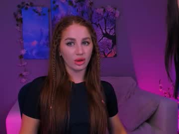 Kara_Krystal Chaturbate stream image from September 15, 2025