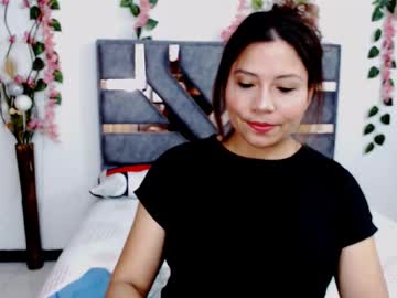 Agatasexx Chaturbate stream image from September 15, 2025