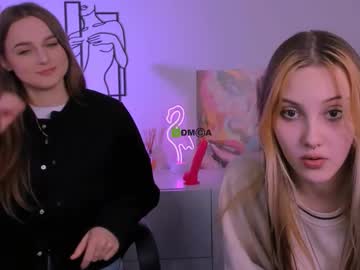 Kity_Blonde Chaturbate stream image from September 15, 2025