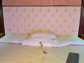 Dafne_Hillss Chaturbate stream image from September 15, 2025