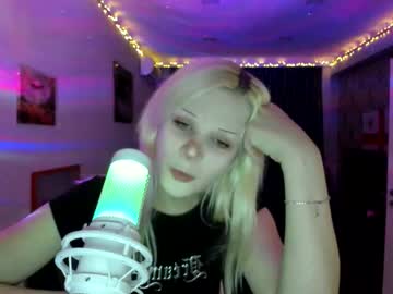Samanthamiasnik1 Chaturbate stream image from September 15, 2025