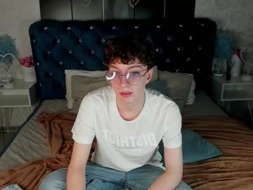Trevorbenson Chaturbate stream image from September 15, 2025