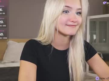 Chloecoral Chaturbate stream image from September 15, 2025