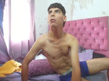 Adr322217 Chaturbate stream image from September 15, 2025