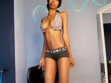 Camilaasaenz_ Chaturbate stream image from September 15, 2025