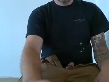Rizzler9000 Chaturbate stream image from September 15, 2025
