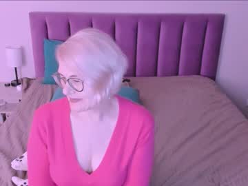 Sabrinamacmarren Chaturbate stream image from September 15, 2025