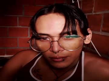 Deuselen Chaturbate stream image from September 15, 2025