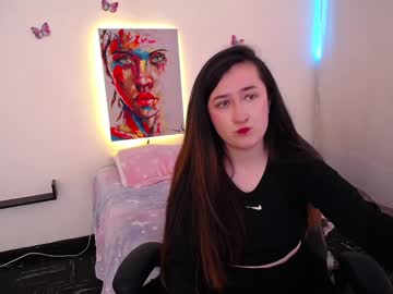 Emmaclaire_ Chaturbate stream image from September 15, 2025
