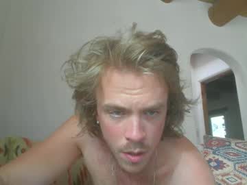 Confessionsofalonelylover Chaturbate stream image from September 15, 2025