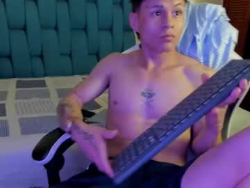 Emiliano_Fire Chaturbate stream image from September 15, 2025
