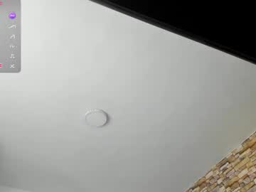 Iam_Luisa_ Chaturbate stream image from September 15, 2025