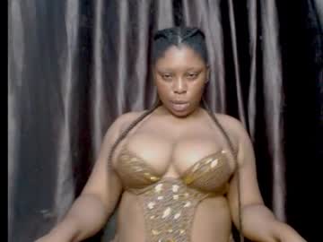 Squirtyqueenxx Chaturbate stream image from September 15, 2025