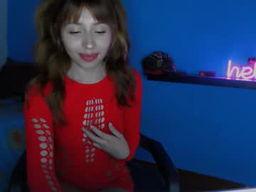 Brieluluxe Chaturbate stream image from September 16, 2025