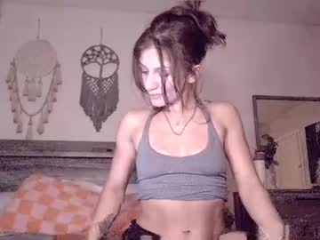Casspetite Chaturbate stream image from September 16, 2025