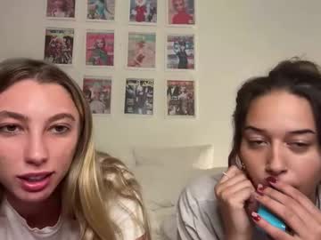 Alexxkelsey Chaturbate stream image from September 16, 2025