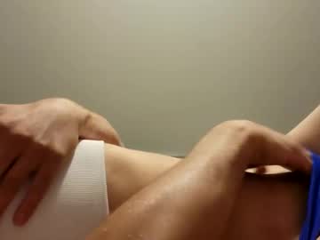 Robs2rage Chaturbate stream image from September 16, 2025