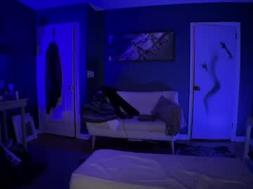 Mistermikey24 Chaturbate stream image from September 16, 2025