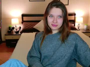 Sheillatyler Chaturbate stream image from September 16, 2025