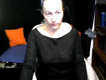 Wleslymosw Chaturbate stream image from September 16, 2025