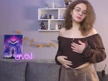 Juliarouds Chaturbate stream image from September 16, 2025
