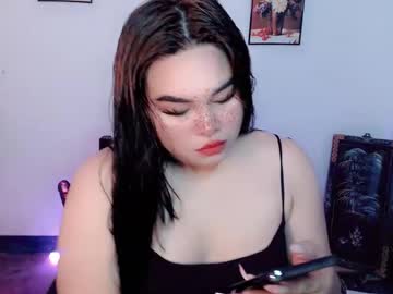 Chabilataxx Chaturbate stream image from September 16, 2025