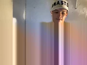 Golden_Obsession Chaturbate stream image from September 16, 2025