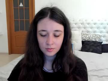 Ginablum Chaturbate stream image from September 16, 2025