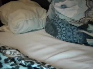 Crackiee13 Chaturbate stream image from September 16, 2025