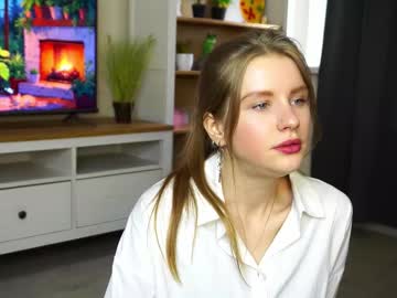 Rafaelamitchen Chaturbate stream image from September 16, 2025