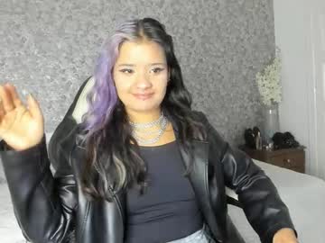 Hela_Strossner Chaturbate stream image from September 16, 2025