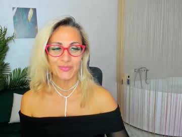Museofstage Chaturbate stream image from September 16, 2025