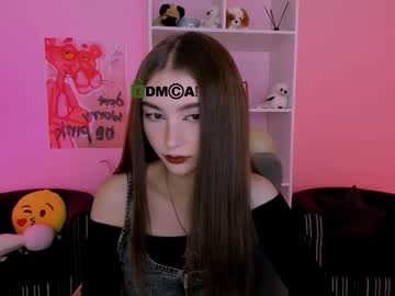 Elara_Night Chaturbate stream image from September 16, 2025