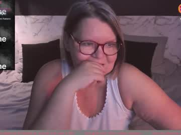 Shannonshine Chaturbate stream image from September 16, 2025