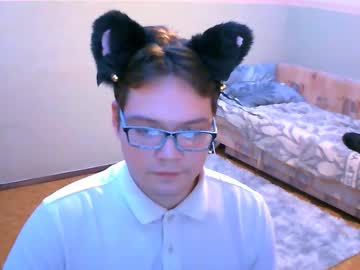 Meshynya Chaturbate stream image from September 16, 2025