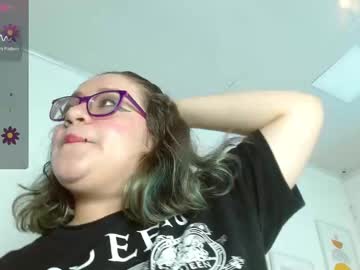 Hellen_Tirey Chaturbate stream image from September 16, 2025