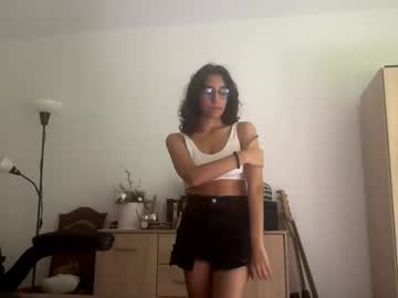 Leonatencza Chaturbate stream image from September 16, 2025