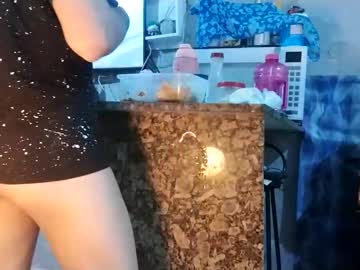 Rannyzausogomes Chaturbate stream image from September 16, 2025