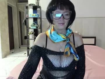 Truefoxyyy Chaturbate stream image from September 16, 2025