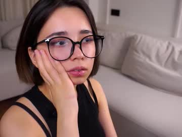 Maracommiskey Chaturbate stream image from September 16, 2025