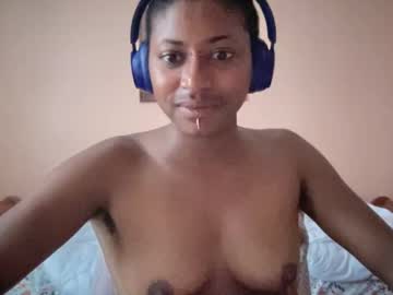 Fairygodmommy Chaturbate stream image from September 16, 2025