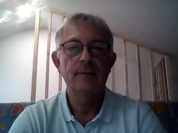 Milu72 Chaturbate stream image from September 16, 2025