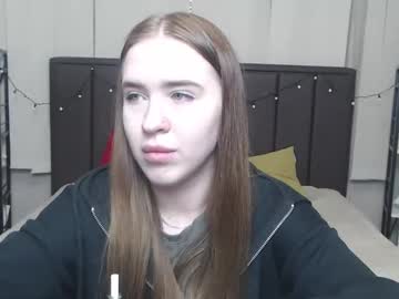 Laurahlot Chaturbate stream image from September 16, 2025
