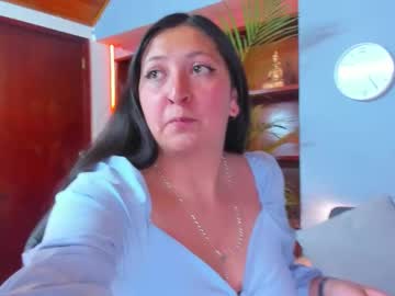 Mis_Laila Chaturbate stream image from September 16, 2025