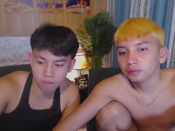 Asian_Hugedickx Chaturbate stream image from September 16, 2025