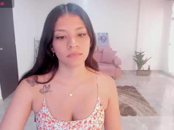Candy_Fox_19 Chaturbate stream image from September 16, 2025