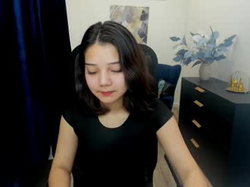 Ellievensda Chaturbate stream image from September 16, 2025