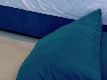Scarlettnoirr Chaturbate stream image from September 16, 2025